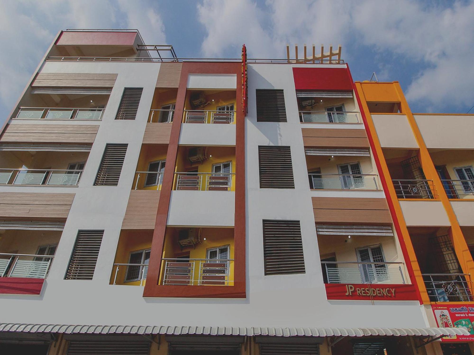 โอโย 61869 Jp เรซิเดนซี Hotel Singapperumalkovil ภายนอก รูปภาพ